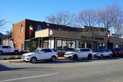 🍴 Meet the New Chamber Director at Public Kitchen Tonight