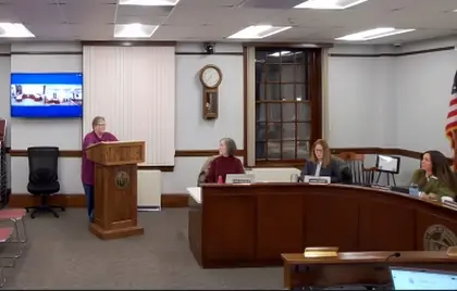🗳️ Select Board Approves In‑Person Early Voting for April 7th Election