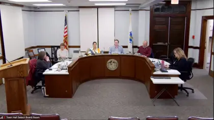 🏛️ Board Votes to Execute Separation Agreement with Town Manager Matthew Kraunelis